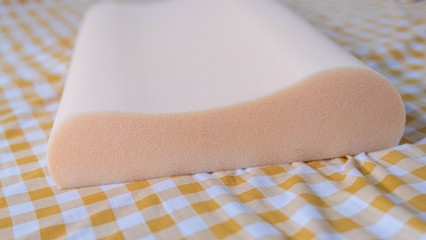乳胶枕头与硅胶枕头 两种材质，多重呵护，你选对了吗？
